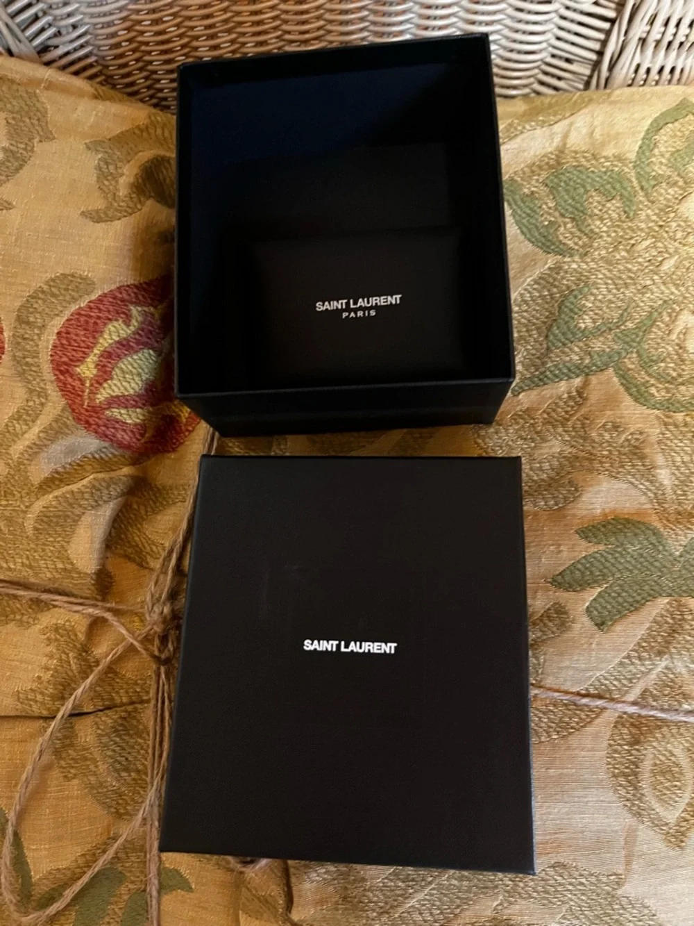 YSL box - Picture 4 of 10